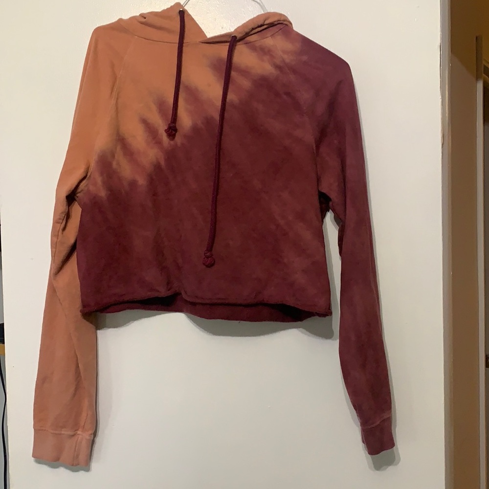 Crop top sweater